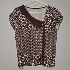 Source Unknown Asymmetrical Brown and Cream Top